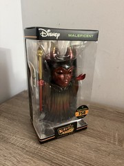 Sleeping Beauty Crimson Shadow Maleficent Hikari Figure