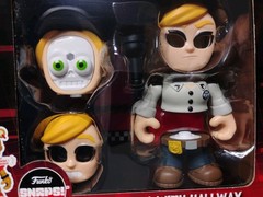 FIVE NIGHTS AT FREDDY’S FUNKO SNAPS! VANESSA WITH HALLWAY PLAYSET – Sealed!