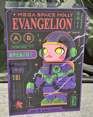 POP MART MEGA SPACE MOLLY Evangelion 400%