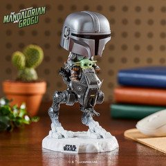 Pop! Rides Deluxe: Mandalorian & Grogu – the Mandalorian with Grogu in Imperial