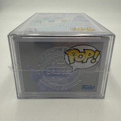 FUNKO POP KUROMI #62 PURPLE TRANSLUCENT 2025 SHARED ANIME EXPO-PROTECTOR-IN HAND