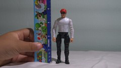RANGER STEVE 4 inch Action Figure with rifle 1:14 scale (Tan shirt)