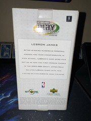 Upper Deck Premium Play Makers LeBron James NBA Bobblehead 2003 Limited Edition
