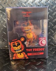 SDCC 2026 Kellen Goff Signed Youtooz ItzSugar FNAF Toy Freddy Glow Vinyl Figure