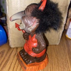 Rare 1972 Vintage DEVIL TROLL Berries Nodder Bobblehead Halloween