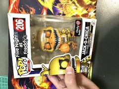 Funko Pop Five Nights at Freddy’s Jack-O-Chica #206 Gamestop Exclusive Vaulted