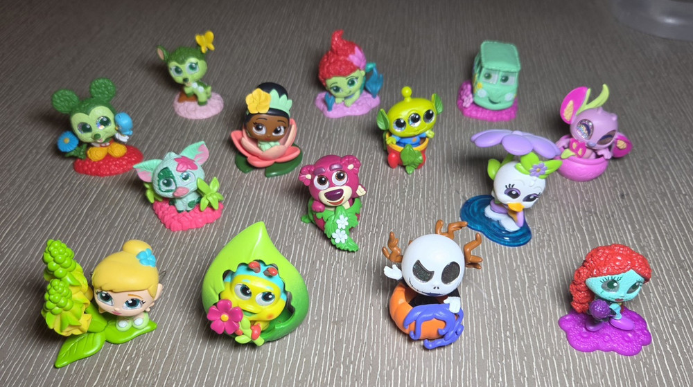 Disney Doorables In Full Bloom Lot of 14! 2 Ultra Rare Characters Included