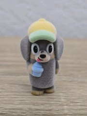 NEW Bluey Fuzzies Series 1 SNICKERS 08 Flocked 1.75″ Minifigure