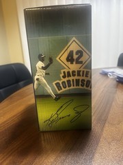 Seattle Mariners Ken Griffey Jr. 42 MLB Baseball Bobblehead w/ Box & Base 2022