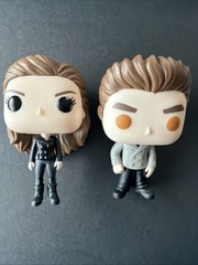 Funko Pop! Vinyl Set Pair Twilight Edward Gold Eyes And Bella Unboxed