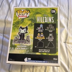 Funko Pop! Deluxe Disney Villains Assemble Maleficent w/ Diablo #1206 HT Excl