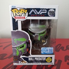 Funko Pop! Movies AVP Alien vs. Predator Reguiem 1999 GITD Funko Exclusive