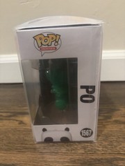 FUNKO POP PO CHASE 1567 KUNG FU PANDA WITH PROTECTOR