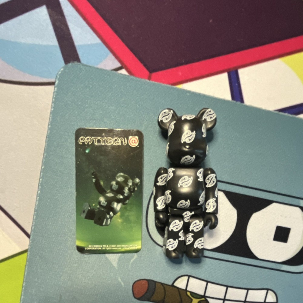 Be@rbrick Pattern@ (series 6 – Paisley) Art Toy Designer Vinyl Plastic Figure
