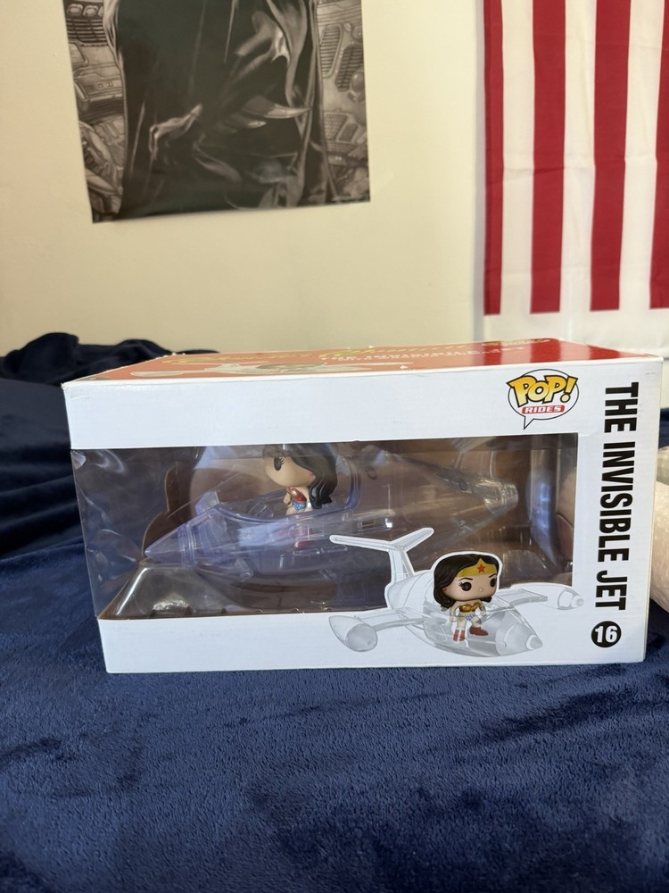 Funko Pop! The Invisible Jet with Wonder Woman #16 DC Universe Comics