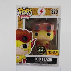 G6 Hot Topic exclusive Kid Flash Glow Chase Pop 320