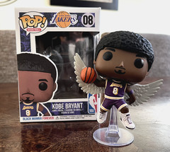 CUSTOM Funko POP! NBA Kobe Bryant #8 LA Lakers Rookie Yellow Jersey Angel Figure