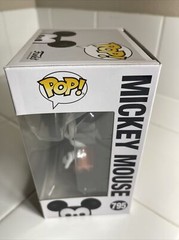 Funko Pop! Disney: Halloween – Spooky Mickey