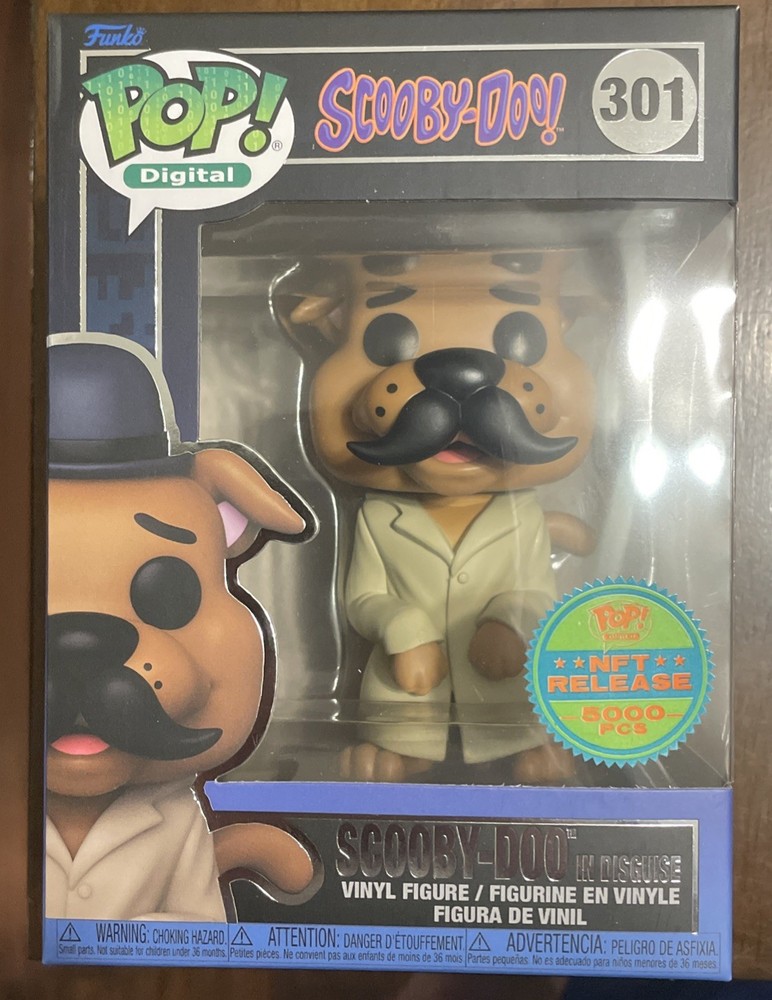 Funko Pop Digital 301 Scooby-Doo In Disguise LE 5000 Ultra w/protector