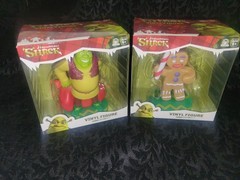 NEW DreamWorks Christmas Shrek & Gingerbread Man Gingy 4.5″ Vinyl Figure Lot