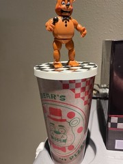 FNAF 2 Complete Movie Theater Collectors Stage Bucket + Freddy Bonnie Chica Cup