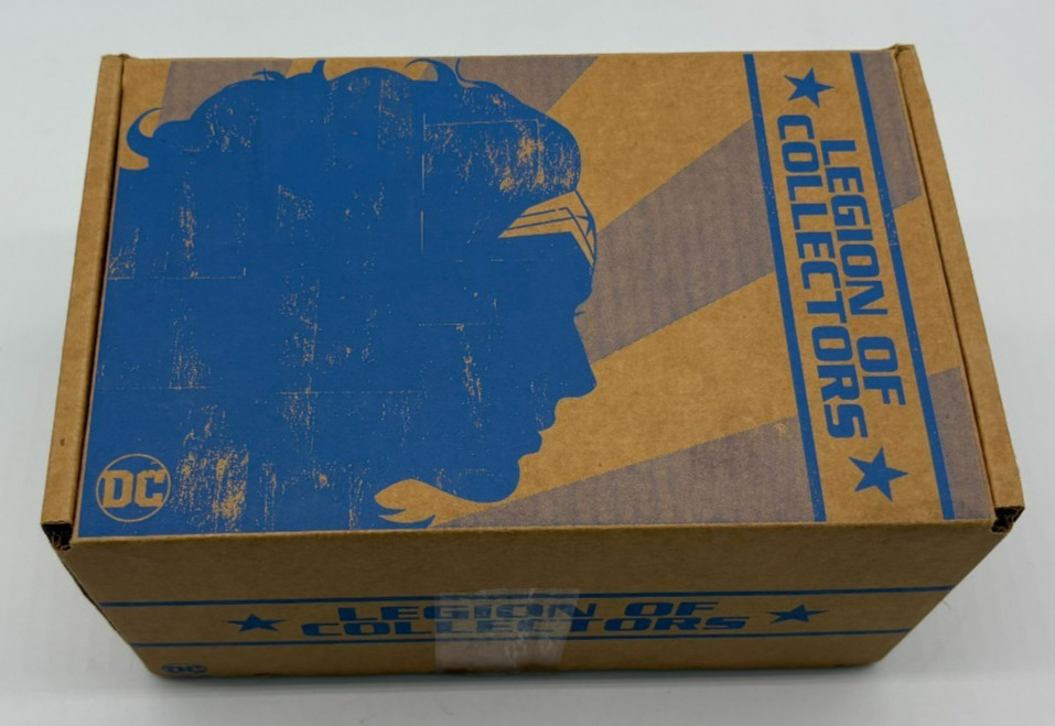DC LEGION OF COLLECTORS BOX MAY 2017 FUNKO POP WONDER WOMAN EXCLUSIVE DC POP
