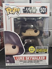 Funko Pop! The Mandalorian- Luke Skywalker (Glows in the Dark) – Entertainment
