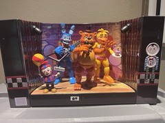 FNAF 2 Complete Movie Theater Collectors Stage Bucket + Freddy Bonnie Chica Cup