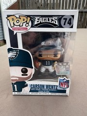 Funko Pop! NFL Football Philadelphia Eagles #74 Carson Wentz #11 Vinyl Figure