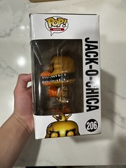 Funko Pop Five Nights at Freddy’s Jack-O-Chica #206 Gamestop Exclusive Vaulted